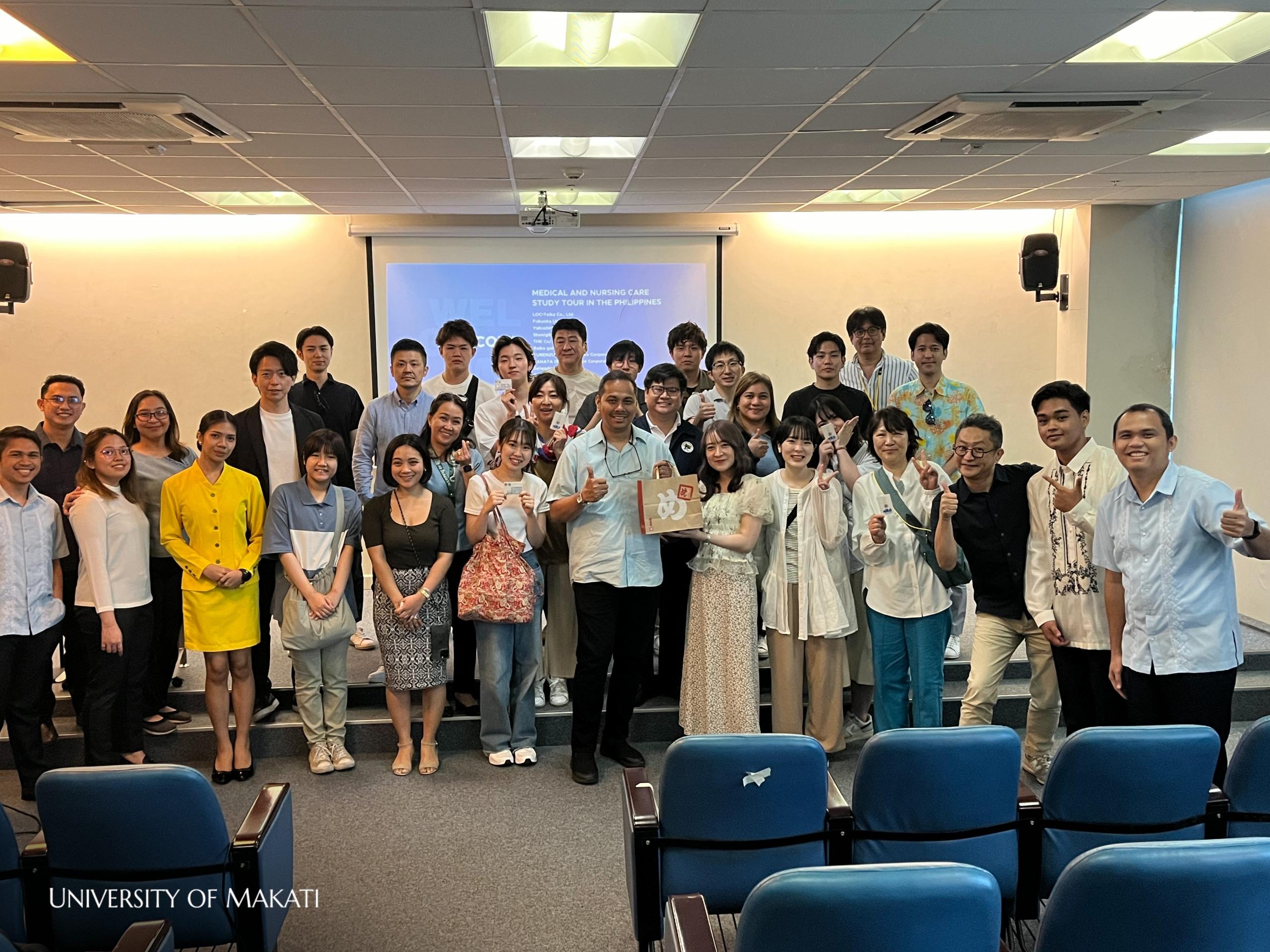 Photos: Japanese Medical Professionals and Students Visit UMak