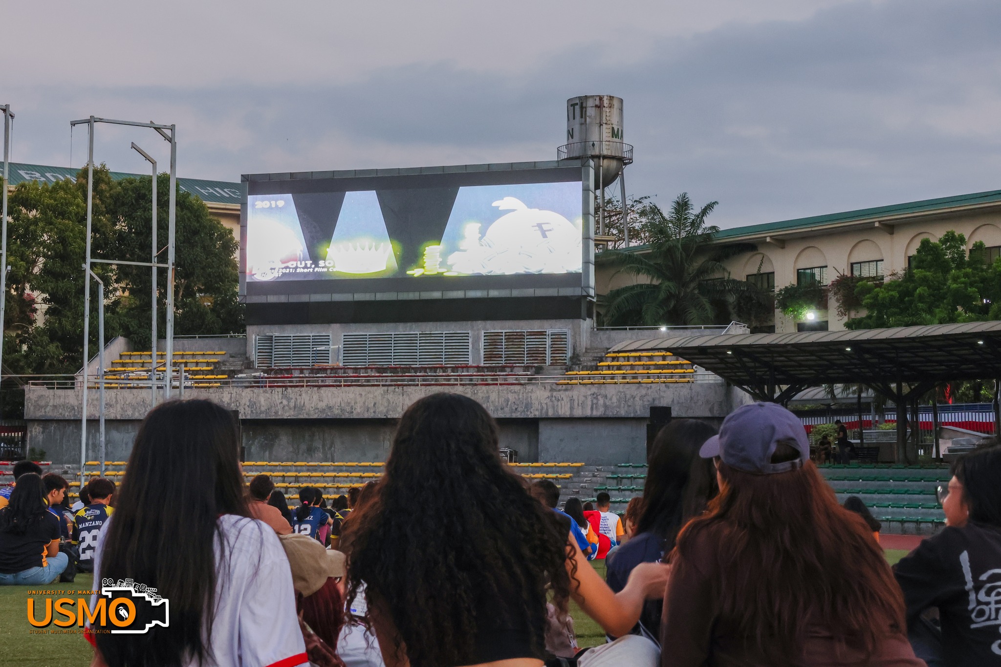 UMak Oval transforms into an outdoor cinema: A night of student ...